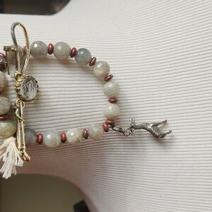 Labradorite beaded stretch bracelet